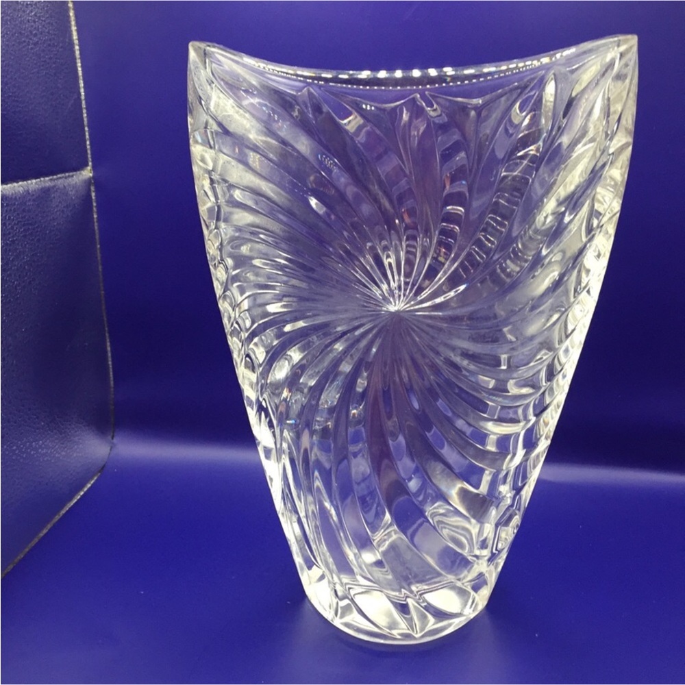 MIKASA CRYSTAL VASE "PEACOCK" 9.75" Celebrations - Picture 3 of 9